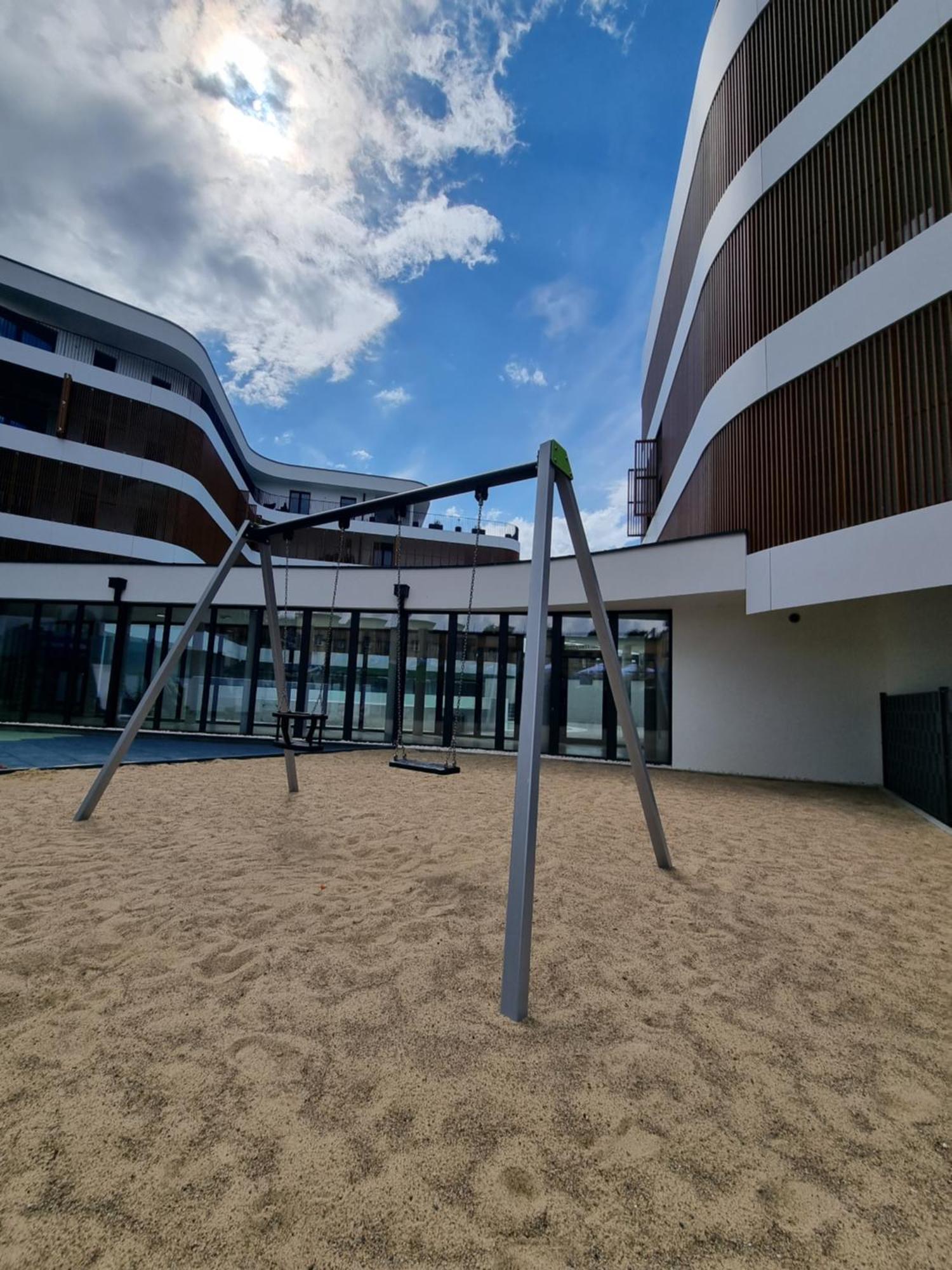Baltic Waves Resort Baseny Bawialnia Silownia Garaz W Cenie Miedzyzdroje Exterior foto
